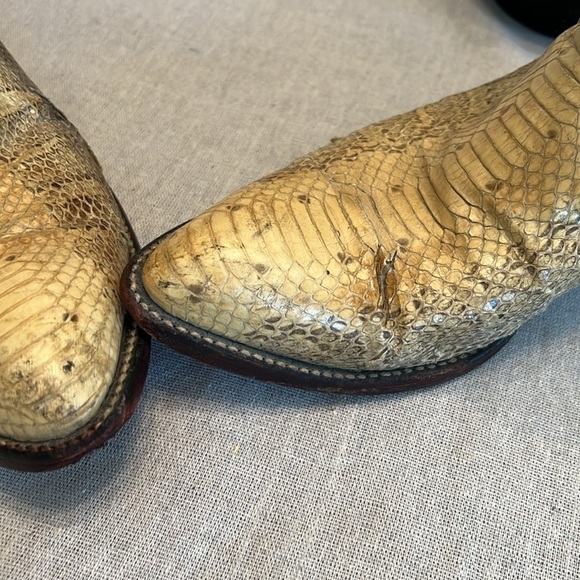 J CHISHOLM Women’s Western Boots, Chocolate Leather & Yellow Snakeskin, Size 9D - Picture 9 of 10